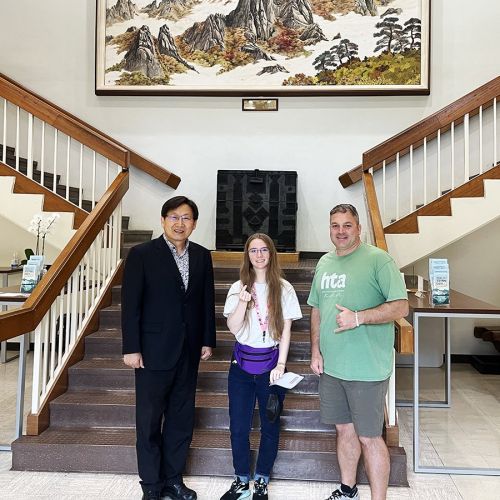 sophia and dash w director UH Center for Korean Studies